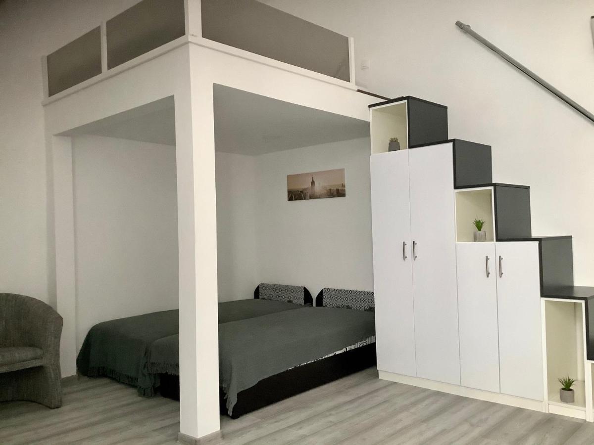 Belvarosi Apartman 1 Leilighet Miskolc Eksteriør bilde